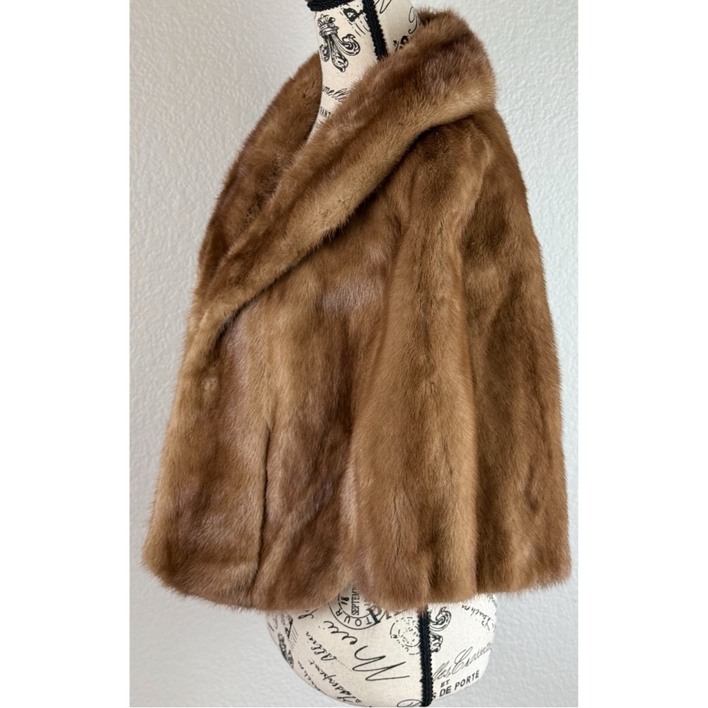 Vintagr Fur Morton’s 40s 50s 60s Luxury Brown Silky Lining Cape Jacket OS - Picture 2 of 12